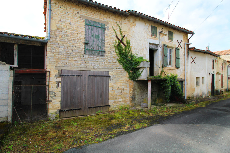 French property for sale in Couture-d'Argenson, Deux-Sèvres - &#8364;19,900 - photo 10