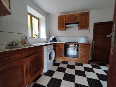 French property for sale in Les Grands-Chézeaux, Haute-Vienne - €167,400 - photo 2