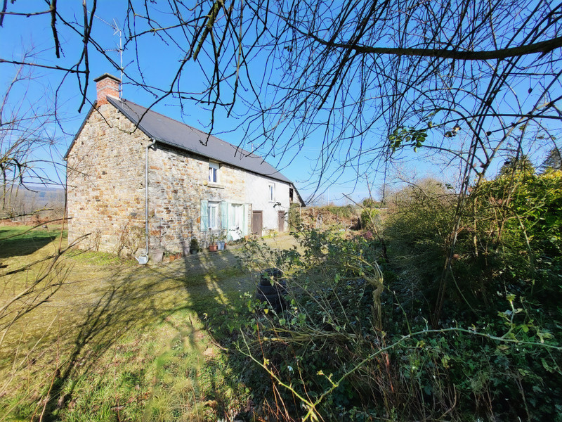 Maison à vendre à Barenton, Manche - 69.000 € - photo 1