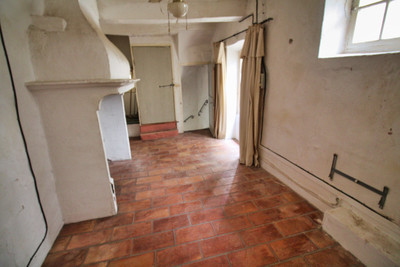French property for sale in Nébian, Hérault - €82,500 - photo 4
