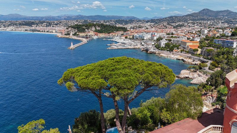 French property for sale in Nice, Alpes-Maritimes - €2,200,000 - photo 1