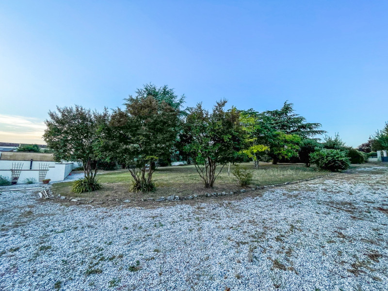 French property for sale in Marcillac-Lanville, Charente - €442,000 - photo 3