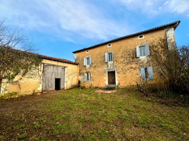 French property for sale in Petit-Bersac, Dordogne - €137,800 - photo 0