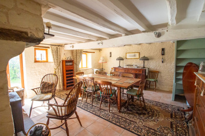 French property for sale in Saires, Vienne - €162,000 - photo 5