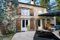 houses and homes for sale inMontaurouxVar Provence_Cote_d_Azur