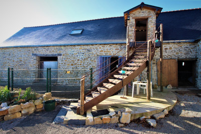 French property for sale in Erbray, Loire-Atlantique - €299,600 - photo 2