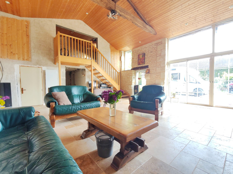 French property for sale in Sammarçolles, Vienne - €267,500 - photo 3