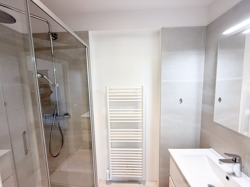 French property for sale in Paris, Paris - €688,000 - photo 7