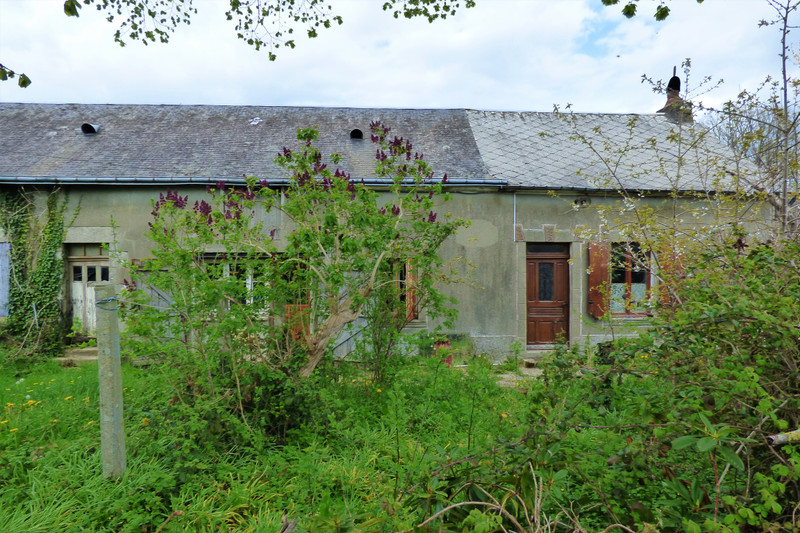 House for sale in Chevaigné-du-Maine - Mayenne - UNDER OFFER Huge ...