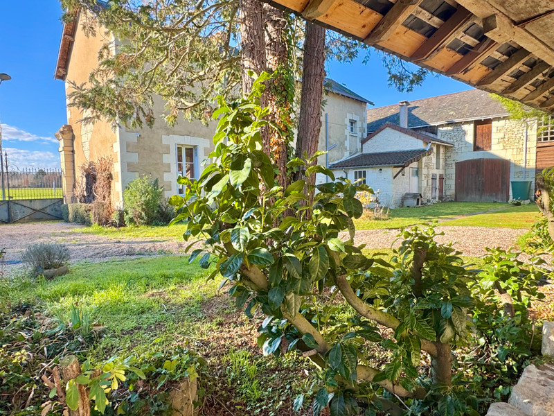 French property for sale in Berthegon, Vienne - €150,000 - photo 2