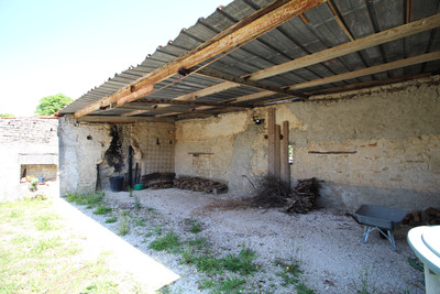 French property for sale in Lupsault, Charente - €167,400 - photo 12