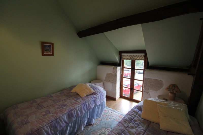 French property for sale in Charnizay, Indre-et-Loire - €204,000 - photo 8