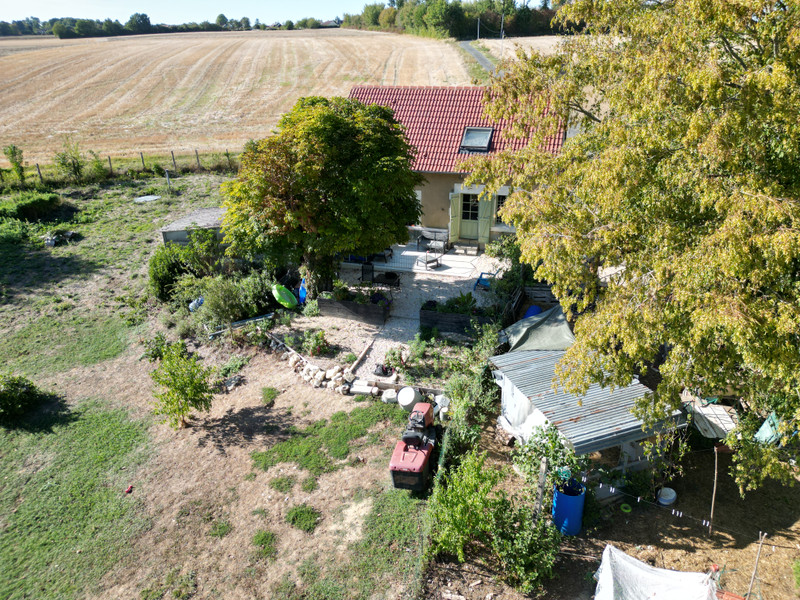 French property for sale in Selles-sur-Nahon, Indre - €110,000 - photo 14