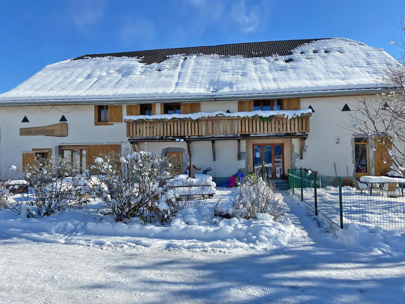Chalet à vendre à Taninges, Haute-Savoie - 2 850 000 € - photo 1