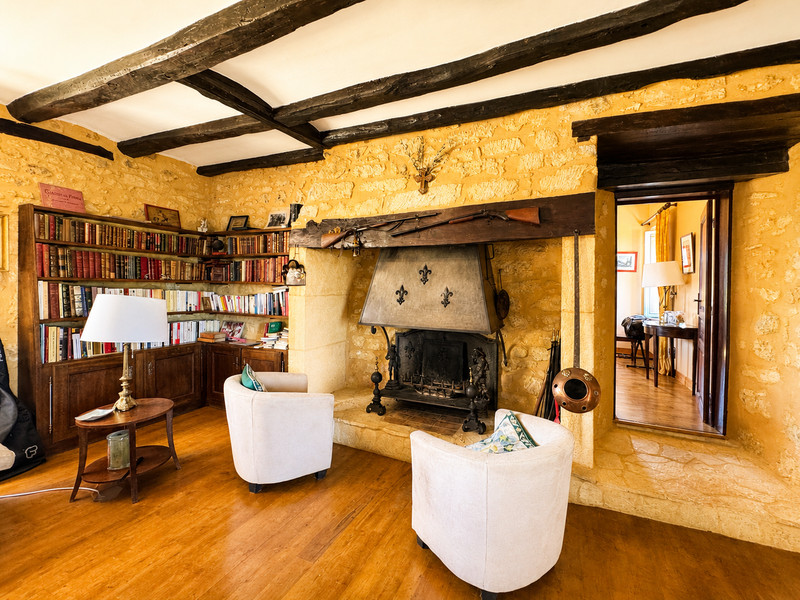 French property for sale in Castelnaud-la-Chapelle, Dordogne - €870,000 - photo 6