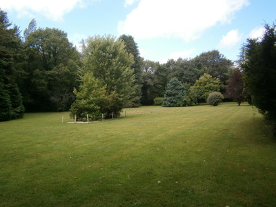 French property for sale in Berrien, Finistère - €250,000 - photo 12