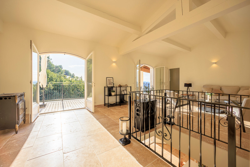 French property for sale in Callian, Var - €899,000 - photo 2