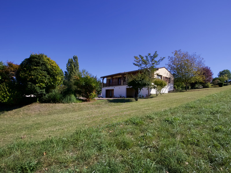 French property for sale in Saint-Cyprien, Dordogne - €335,000 - photo 10