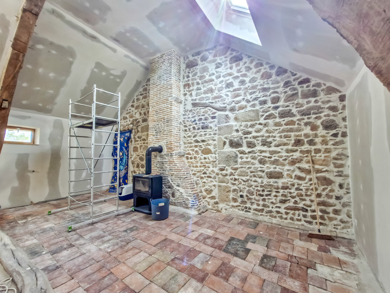 French property for sale in Beaubery, Saône-et-Loire - €244,000 - photo 8