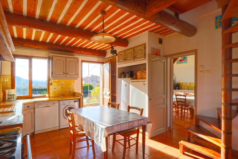 French property for sale in Saint-Saturnin-lès-Apt, Vaucluse - €715,000 - photo 6