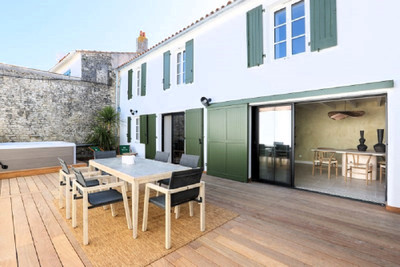 Maison à vendre à La Flotte, Charente-Maritime, Poitou-Charentes, avec Leggett Immobilier