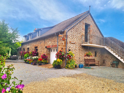 house for sale in Mayenne