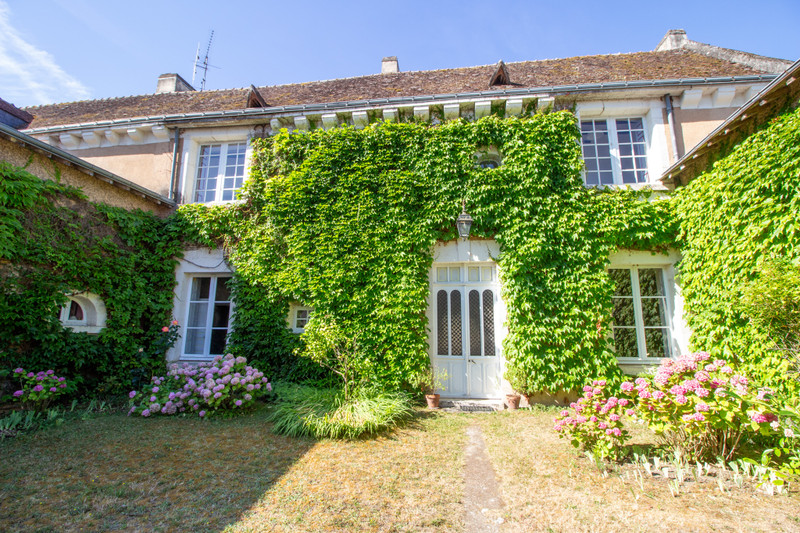 French property for sale in Champigny-sur-Veude, Indre-et-Loire - €462,000 - photo 9