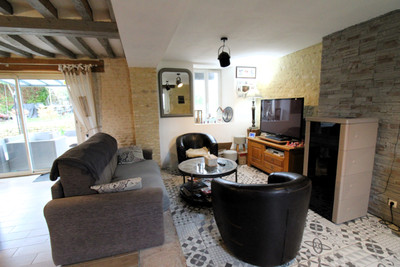 French property for sale in Crocy, Calvados - €199,000 - photo 4