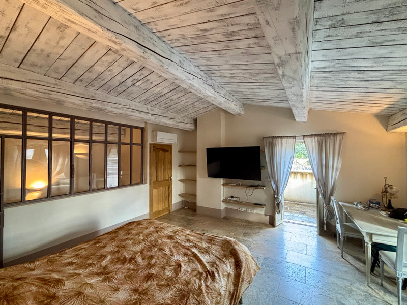French property for sale in Saint-André-de-Roquepertuis, Gard - €998,000 - photo 4