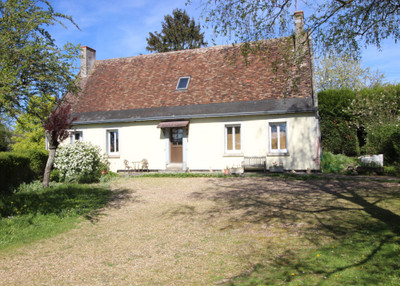 Maison à vendre à Luçay-le-Mâle, Indre, Centre, avec Leggett Immobilier
