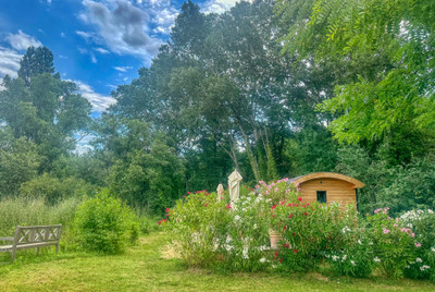 French property for sale in Rustrel, Vaucluse - €899,000 - photo 10