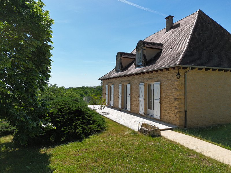French property for sale in Beauregard-de-Terrasson, Dordogne - €380,000 - photo 2
