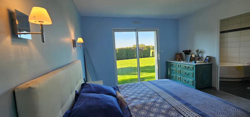 French property for sale in Fontenay-le-Comte, Vendée - €325,000 - photo 5