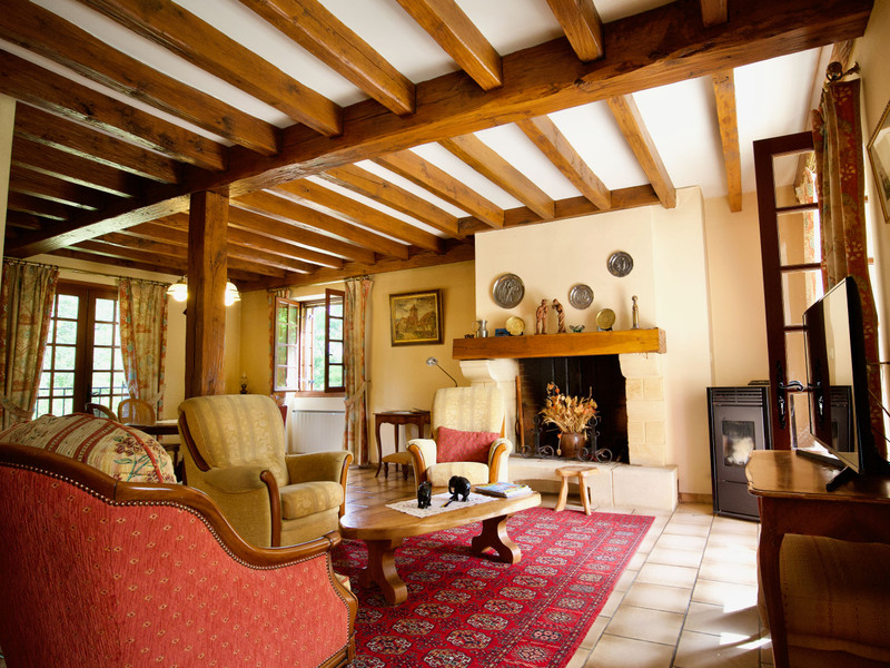 French property for sale in Berbiguières, Dordogne - €360,400 - photo 2