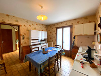 Maison à vendre à Saint-Saturnin, Cher - 141.700 € - photo 4