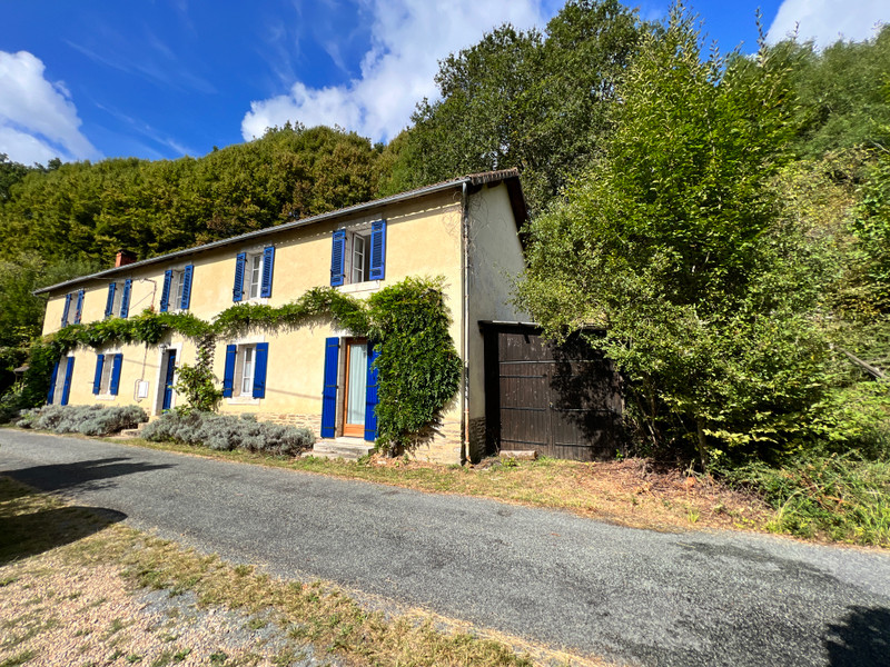 French property for sale in Nantheuil, Dordogne - &#8364;230,050 - photo 2
