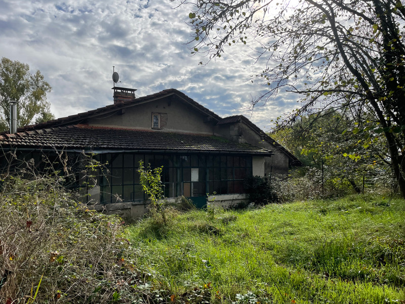 House for sale in Brugnac LotetGaronne Stone detached house with
