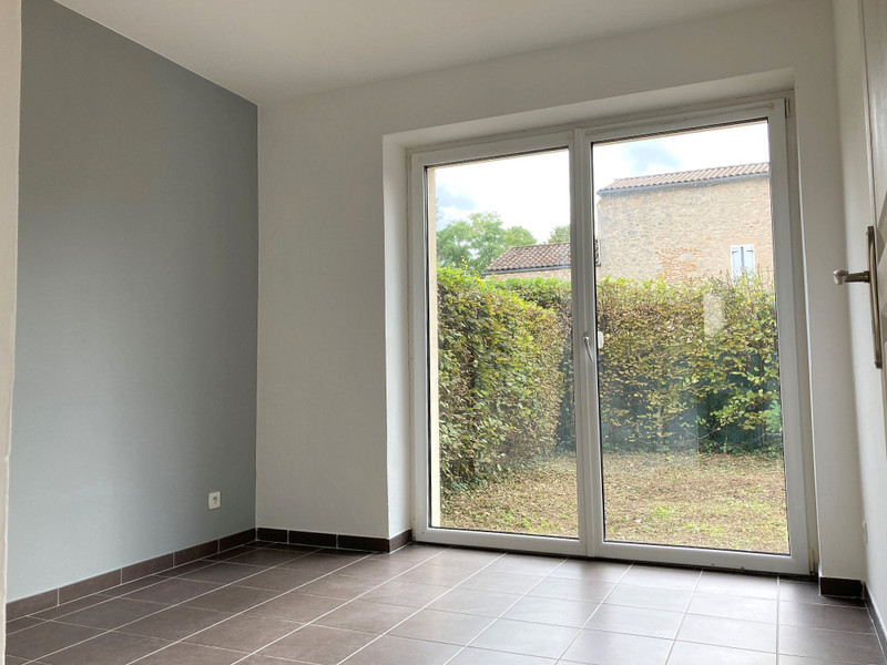 French property for sale in Pradines, Lot - €183,000 - photo 6