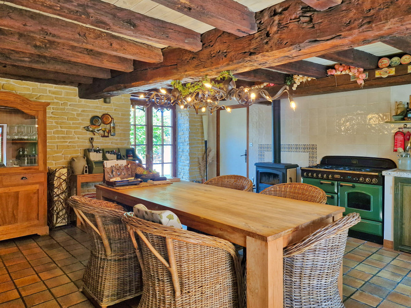 French property for sale in Épenède, Charente - €349,000 - photo 1