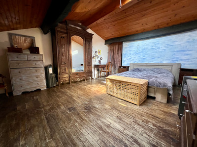 French property for sale in Juillé, Charente - €129,000 - photo 3
