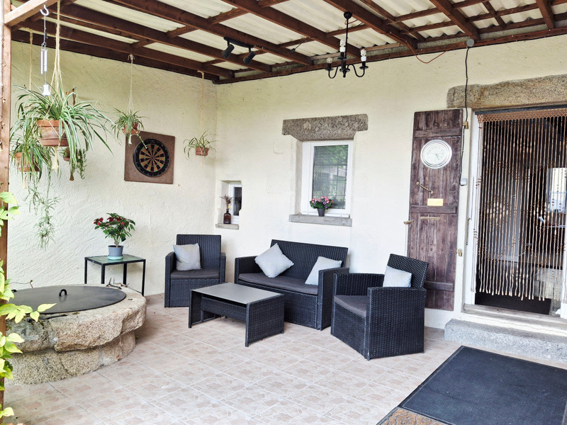 French property for sale in Oradour-sur-Vayres, Haute-Vienne - €168,480 - photo 1