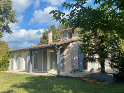 Maison à vendre à Chancelade, Dordogne, Aquitaine, avec Leggett Immobilier