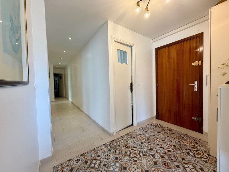 French property for sale in Antibes, Alpes-Maritimes - €429,000 - photo 8
