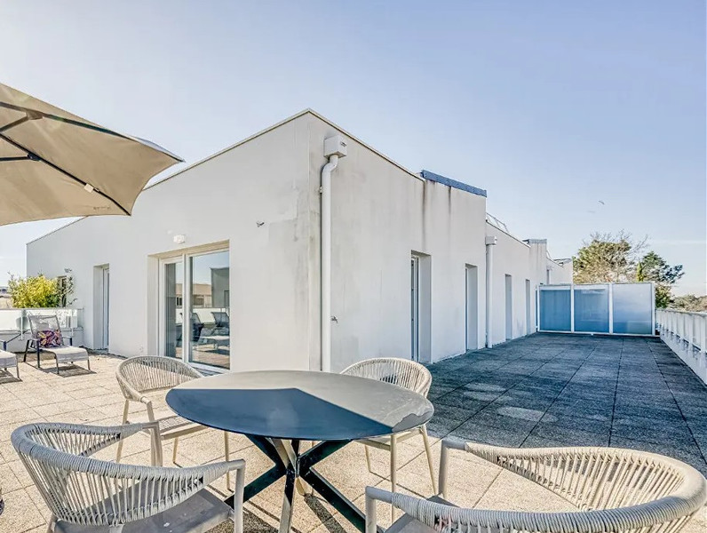 French property for sale in Le Bouscat, Gironde - €416,000 - photo 2