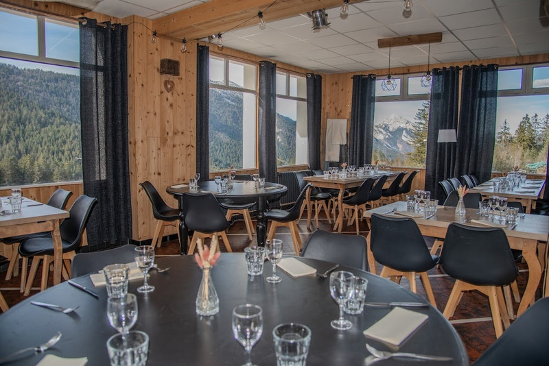 French property for sale in Sarcenas, Isère - €1,060,000 - photo 4