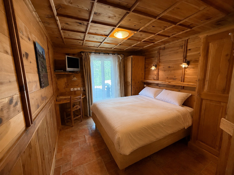Ski property for sale in Val d'Isere - €2,280,000 - photo 8