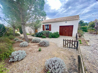 Maison à vendre à Roubia, Aude - 329.500 € - photo 1