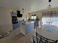 Maison à vendre à Veyrac, Haute-Vienne - 245.000 € - photo 4