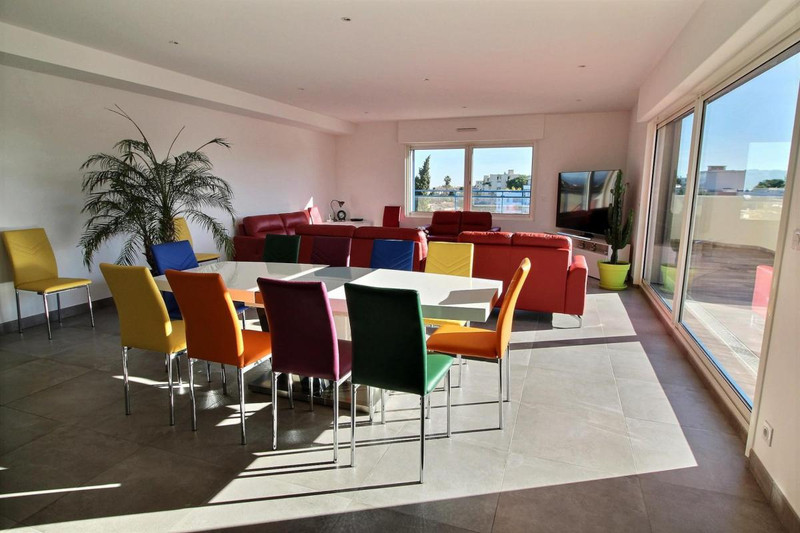 French property for sale in Antibes, Alpes-Maritimes - €998,000 - photo 6