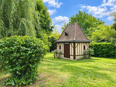 French property for sale in Montpon-Ménestérol, Dordogne - €372,350 - photo 3